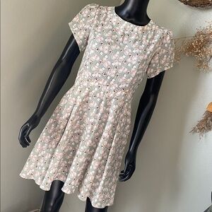 Alice Moon by Moon Collection Floral Casual Sage Green Dress
